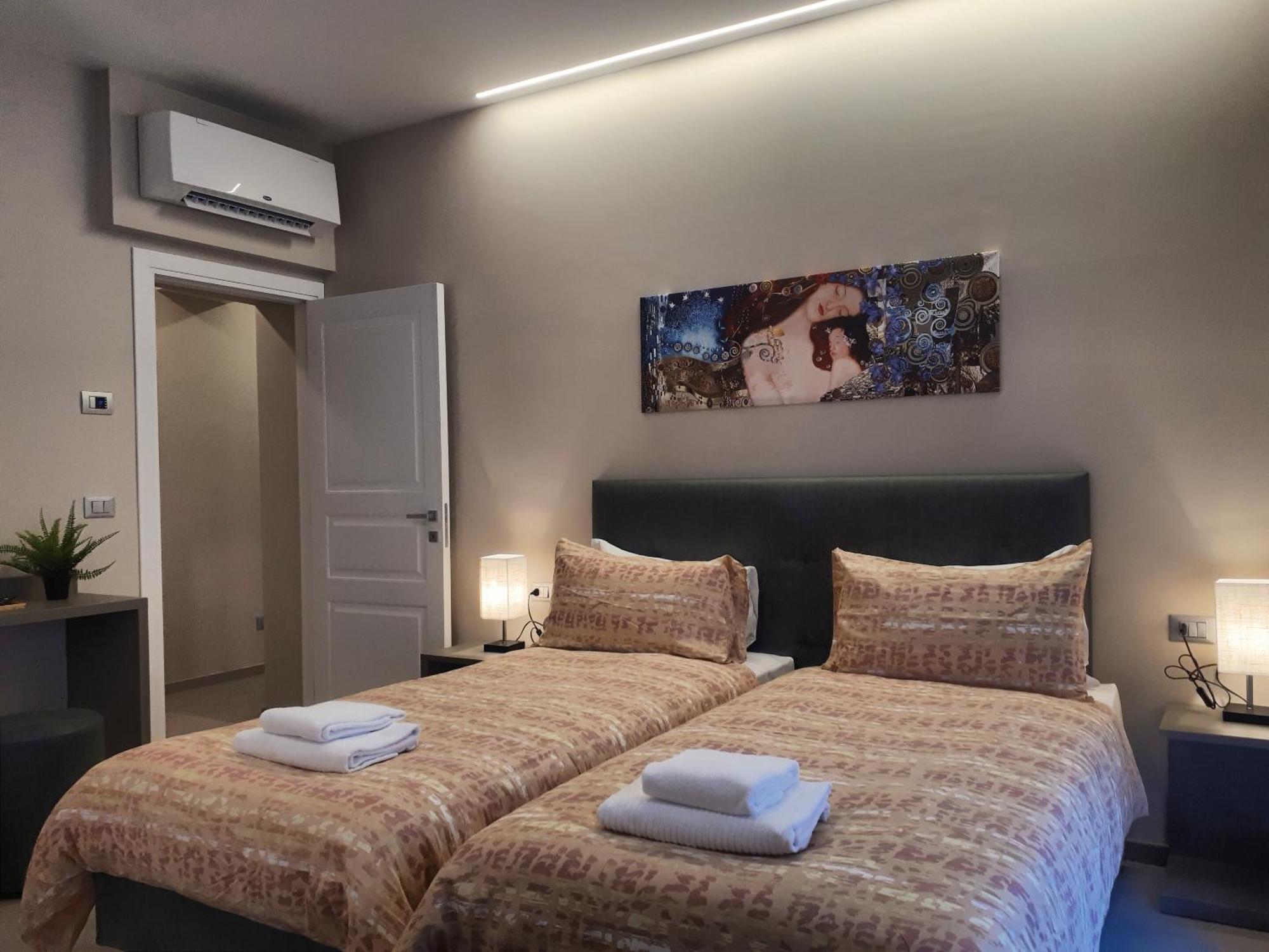 Smart Apartment Nettuno - Twa Bologna Ngoại thất bức ảnh